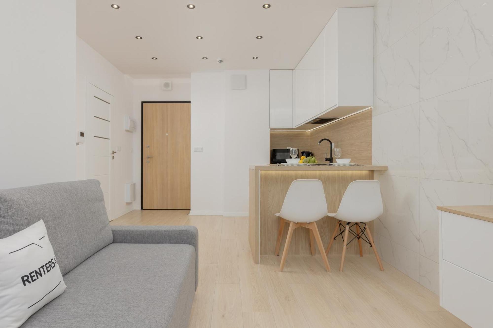 Modern Apartment With Balcony Near Aleje Jerozolimskie By Noclegi Renters Варшава Экстерьер фото